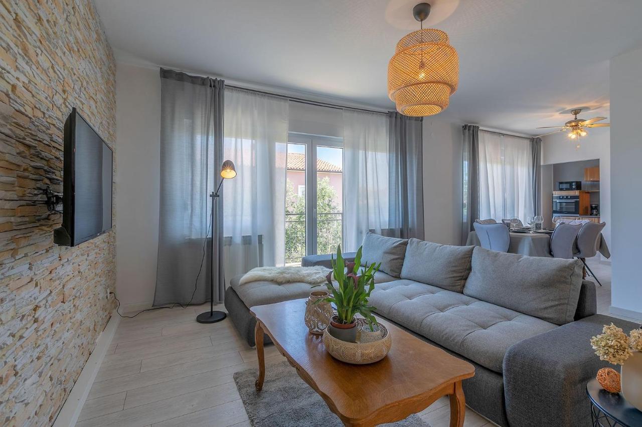Premium 100M2 Sea View Apartment Ližnjan المظهر الخارجي الصورة